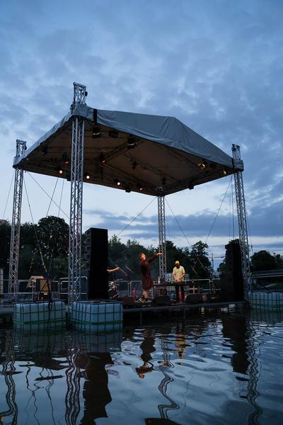 Tangente St. Pölten: Stadt Land Fluss: Seebühne (22.6.2024) Foto: eSeL.at - Sarah Tasha Hauber