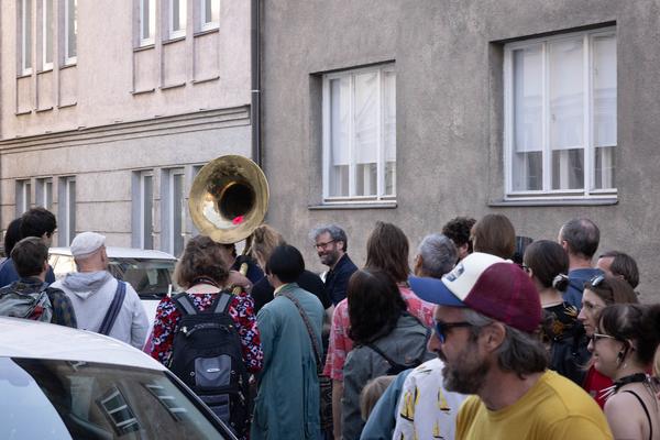 Tangente St. Pölten: Straßenfest Alien Disko Parade (4.5.2024) Foto: eSeL.at - Lorenz Seidler Foto: eSeL Lorenz Seidler