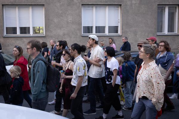 Tangente St. Pölten: Straßenfest Alien Disko Parade (4.5.2024) Foto: eSeL.at - Lorenz Seidler Foto: eSeL Lorenz Seidler