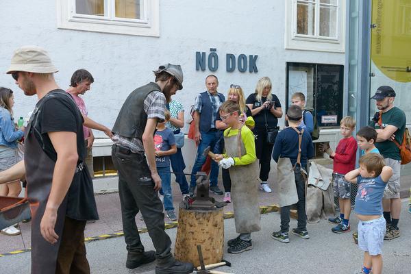 TangenteStraßenfest (Linzer Straße / Festivalzentrum, 21.9.2024) Foto: eSeL.at - Nathan Murrell