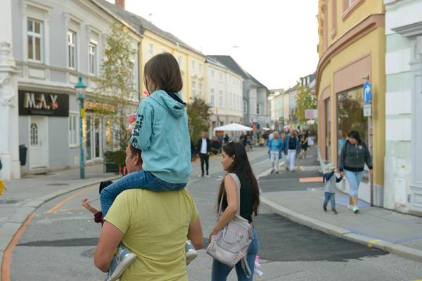 TangenteStraßenfest (Linzer Straße / Festivalzentrum, 21.9.2024) Foto: eSeL.at - Nathan Murrell