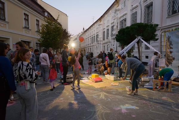 TangenteStraßenfest (Linzer Straße / Festivalzentrum, 21.9.2024) Foto: eSeL.at - Nathan Murrell