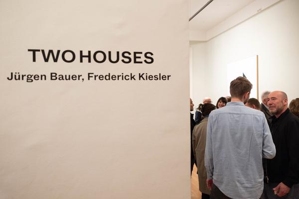 Eröffnung &quot;Two Houses&quot; Jürgen Bauer &amp; Frederick Kiesler (Kiesler Stiftung, 12.11.2024) Foto: eSeL.at - Lorenz Seidler