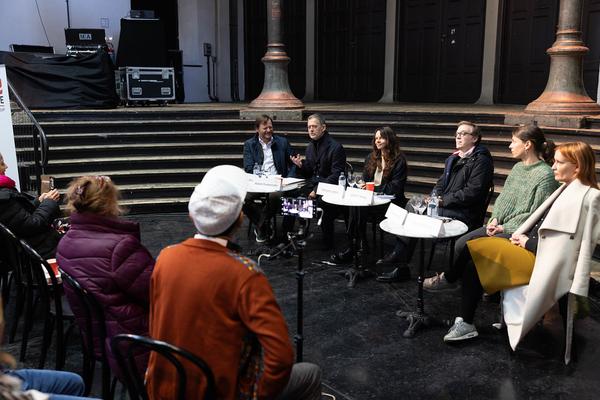 Pressekonferenz Vienna Art Week - 20 Jahre. (Semperdepot, 8.11.2024) Foto: eSeL.at - Lorenz Seidler