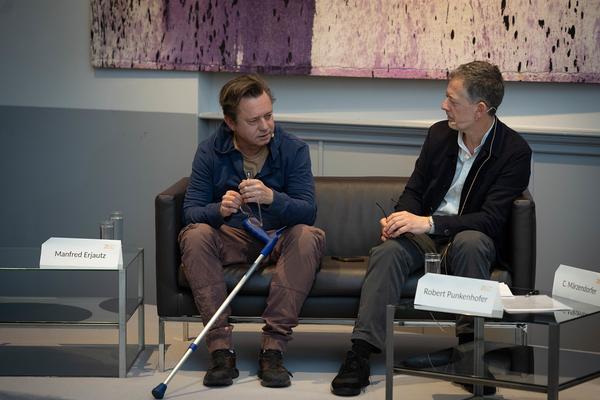 VIENNA ART WEEK Line Up 2024: Künstler:innengespräch mit Claudia Märzendorfer &amp; Manfred Erjautz (Dorotheum, 14.11.2024) Foto: eSeL.at - Lorenz Seidler