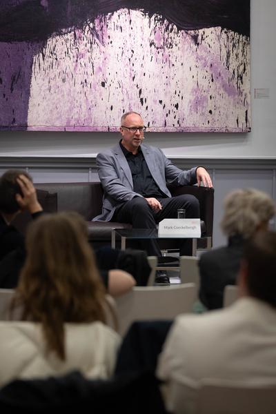 VIENNA ART WEEK Line Up 2024: &quot;Ethics and Politics in Times of AI&quot; Mark Coeckelberg im Gespräch mit Christoph Thun-Hohenstein (Dorotheum, 14.11.2024) Foto: eSeL.at - Lorenz Seidler