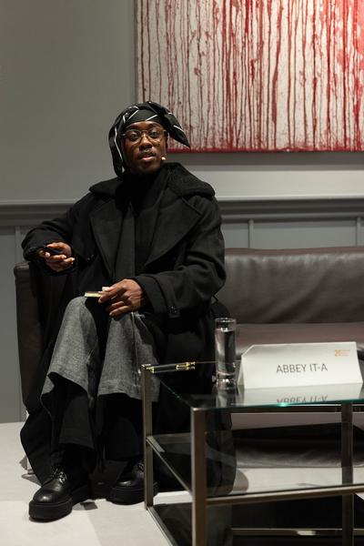 VIENNA ART WEEK Line Up 2024: &quot;From facing the mirror to intentional conversations to facing time&quot; Keynote Lecture - ABBEY IT-A (Dorotheum, 14.11.2024) Foto: eSeL.at - Lorenz Seidler