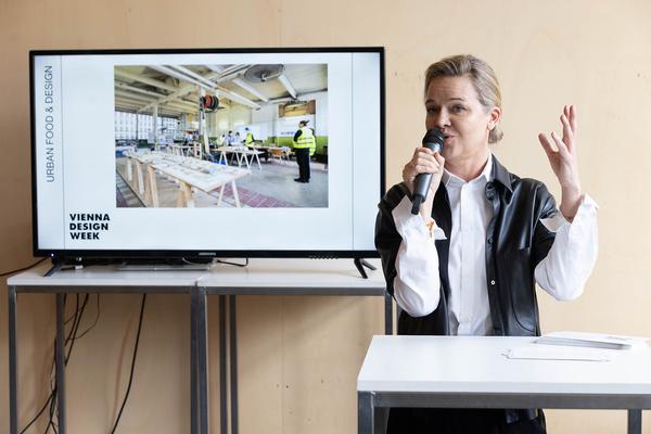 Vienna Design Week 2024: Festival Preview (Stage 3 - Village im Dritten, 25.4.2024) Foto: eSeL.at - Lorenz Seidler Foto: eSeL Lorenz Seidler