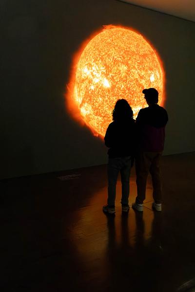 Kunsthalle Wien: Genossin Sonne (16.5. - 1.9.2024) Foto: eSeL.at - Lorenz Seidler Foto: eSeL Lorenz Seidler
