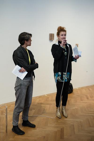 Opening: Come Closer (Akademie der bildenden Künste Wien, 10.04.2025) Foto: eSeL.at - Sarah Tasha
