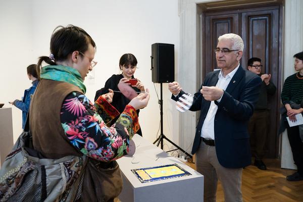 Opening: Come Closer (Akademie der bildenden Künste Wien, 10.04.2025) Foto: eSeL.at - Sarah Tasha