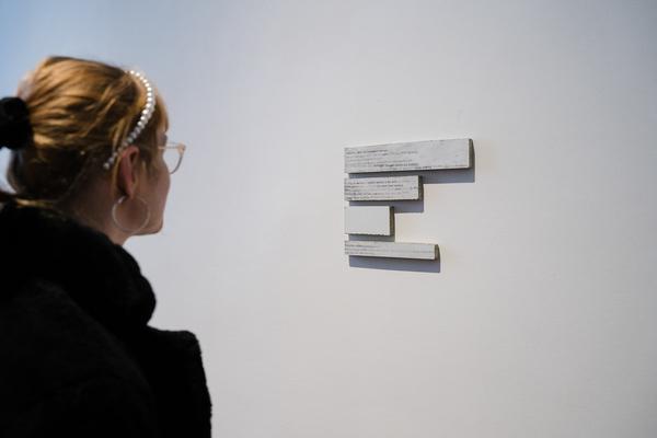 Opening: Come Closer (Akademie der bildenden Künste Wien, 10.04.2025) Foto: eSeL.at - Sarah Tasha