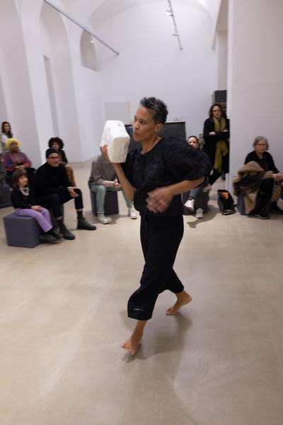 Daliah Touré: A collection of ways (Kunstraum Niederösterreich, 14.2.2025) Foto: eSeL.at - Lorenz Seidler