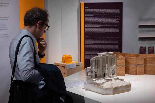 Denkmal 1945/2025. Künstlerische Entwürfe für die Zweite Republik (Haus der Geschichte Österreich, 22.4. - 23.11.2025) Foto: eSeL.at - Lorenz Seidler