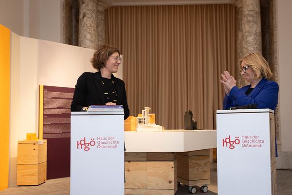 Denkmal 1945/2025. Künstlerische Entwürfe für die Zweite Republik (Haus der Geschichte Österreich, 22.4. - 23.11.2025) Foto: eSeL.at - Lorenz Seidler