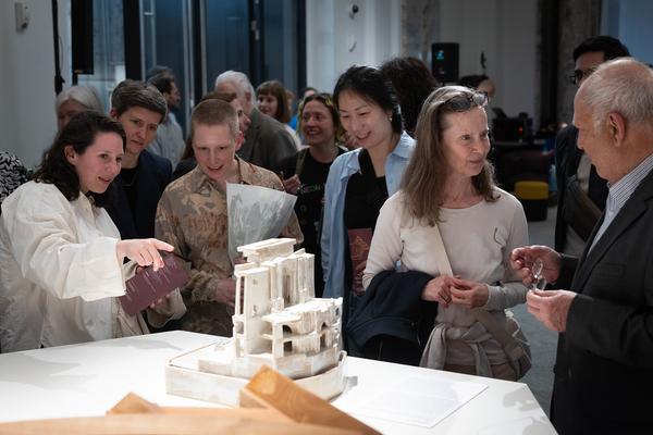 Denkmal 1945/2025. Künstlerische Entwürfe für die Zweite Republik (Haus der Geschichte Österreich, 22.4. - 23.11.2025) Foto: eSeL.at - Lorenz Seidler