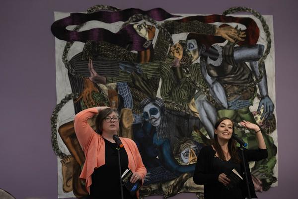 DOMerstagabend: Mieze Medusa &amp; Yasmo in einer Spoken Word Performance (Dom Museum Wien, 24.4.2025) Foto: eSeL.at - Lorenz Seidler