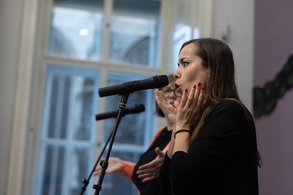 DOMerstagabend: Mieze Medusa &amp; Yasmo in einer Spoken Word Performance (Dom Museum Wien, 24.4.2025) Foto: eSeL.at - Lorenz Seidler