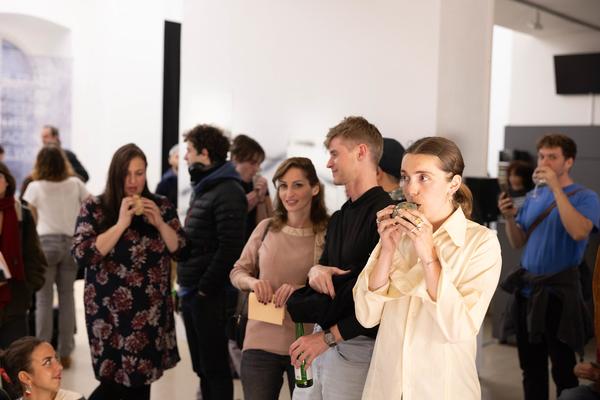 "Leakage, Breaching, Motley Tongues" PhD-in-Practice Program Akbild (Kunstraum Niederösterreich,  8.5. - 17.5.2025) Foto: eSeL.at - Lorenz Seidler