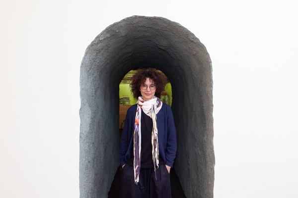 Mika Rottenberg "Antimatter Factory" (Kunst Haus Wien - Museum Hundertwasser, 27.2.-10.8.25) Foto: eSeL.at - Lorenz Seidler