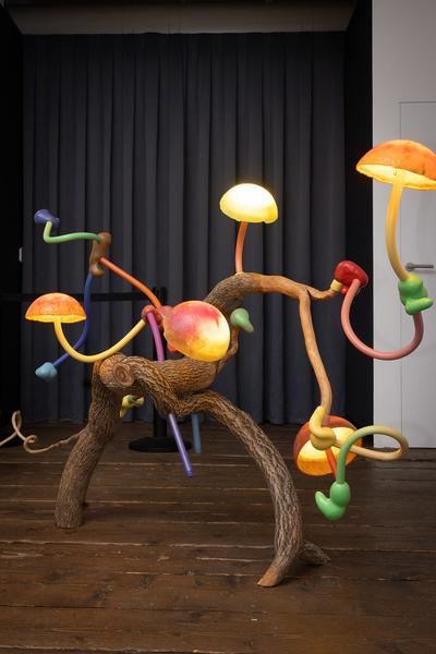 Mika Rottenberg "Antimatter Factory" (Kunst Haus Wien - Museum Hundertwasser, 27.2.-10.8.25) Foto: eSeL.at - Lorenz Seidler