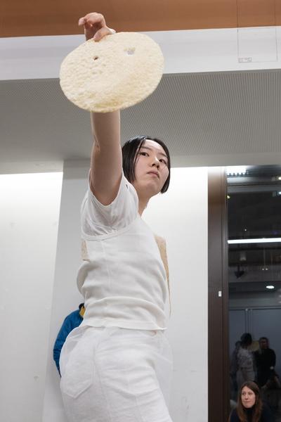 Yi-Um (June Hwajung, So Young Park, Sunggu Hong) mit Seung-Yeon Jung &amp; Yewon Park &quot;Blinking Echoes&quot; @ Performing the Line (Belvedere 21, 20.2.2025) Foto: eSeL.at - Lorenz Seidler