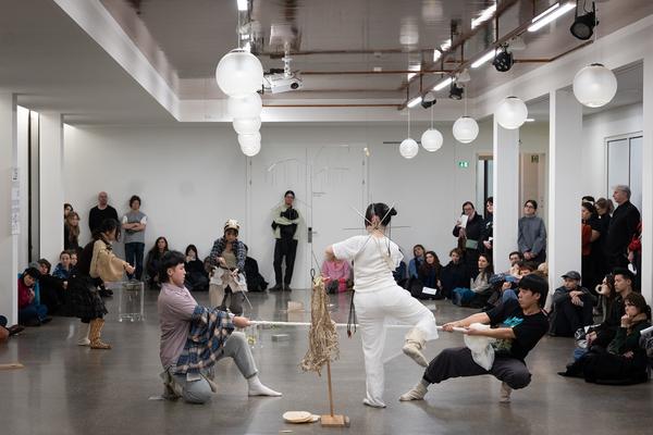 Yi-Um (June Hwajung, So Young Park, Sunggu Hong) mit Seung-Yeon Jung &amp; Yewon Park &quot;Blinking Echoes&quot; @ Performing the Line (Belvedere 21, 20.2.2025) Foto: eSeL.at - Lorenz Seidler