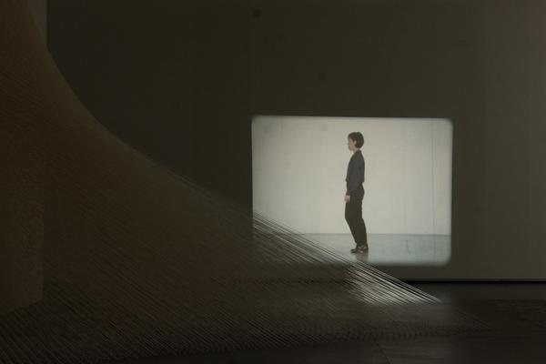 Miae Son "The Still Walker #2: Moon Walk" @ Performing the Line (Belvedere 21, 20.2.2025) Foto: eSeL.at - Lorenz Seidler