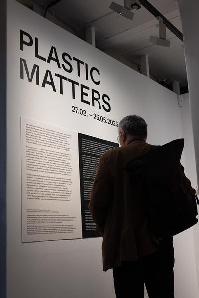 Plastic Matters (Garage Kunst Haus Wien - Museum Hundertwasser, 27.2.-10.8.25) Foto: eSeL.at - Lorenz Seidler
