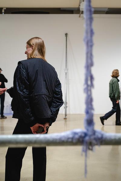 Silent Spills I - Deva Schubert und Camilla Schielin (Kunstraum Niederösterreich, 13.03.2025) Foto: eSeL.at - Robert Puteanu