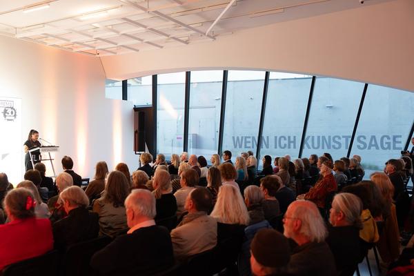Eröffnung Susan Rothenberg (Kunsthalle Krems, 5.4. - 2.11.2025) Foto: eSeL.at - Lorenz Seidler