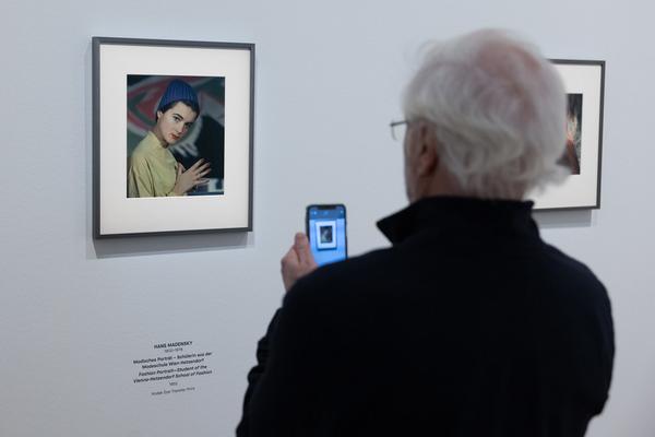 True Colors. Farbe in der Fotografie von 1849 bis 1955 (Albertina Modern, 24.1. - 21.4.2025) Foto: eSeL.at - Lorenz Seidler