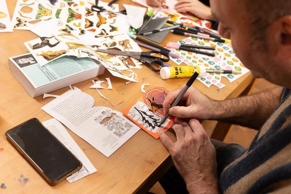 Atelier "Make a Zine!" @ Winterfest 2025 (Belvedere 21, 17.1.2025) Foto: eSeL.at - Lorenz Seidler