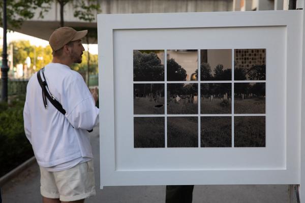 Angewandte Festival 2020: Asphalt Gallery (23.6.2020) https://klassefotografie.at/projekte/asphalt-gallery | Foto: eSeL Foto: eSeL.at - Lorenz Seidler
