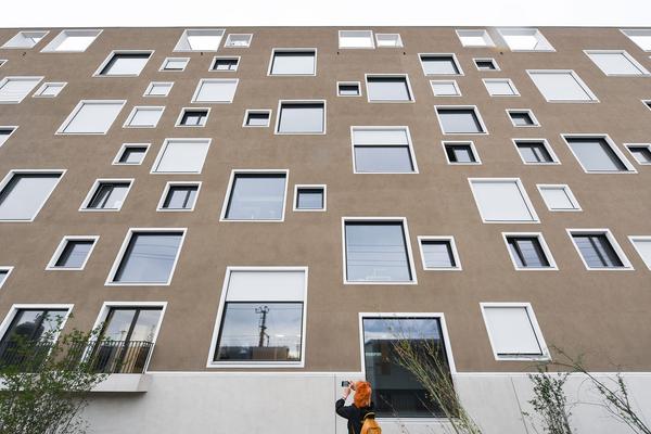 Az W Exkursion /  Architekturzentrum Wien: Besondere Raumangebote
Atelierhaus C21, Gleis 21 und Grätzelmixer