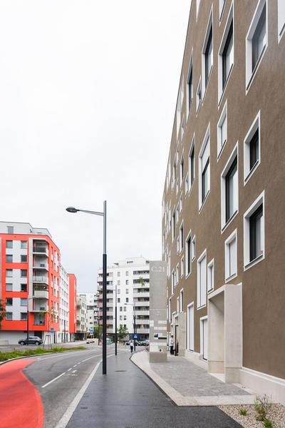 Az W Exkursion /  Architekturzentrum Wien: Besondere Raumangebote
Atelierhaus C21, Gleis 21 und Grätzelmixer