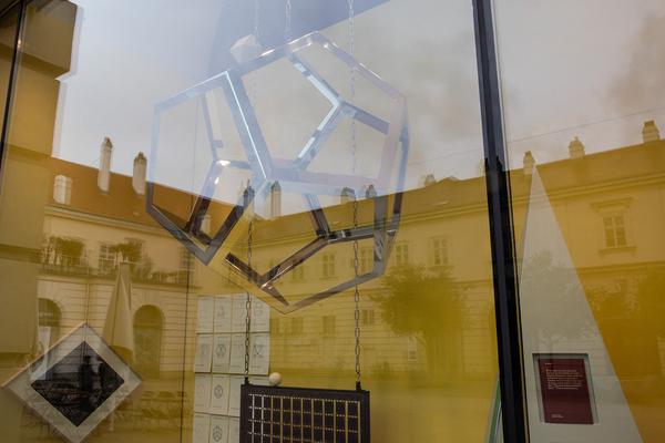 Az W Schaufenster: Adolf Loos - Nachleben (3.9.2020 - 30.9.2021) https://www.azw.at/de/termin/adolf-loos-nachleben | Foto: eSeL Foto: eSeL.at - Lorenz Seidler