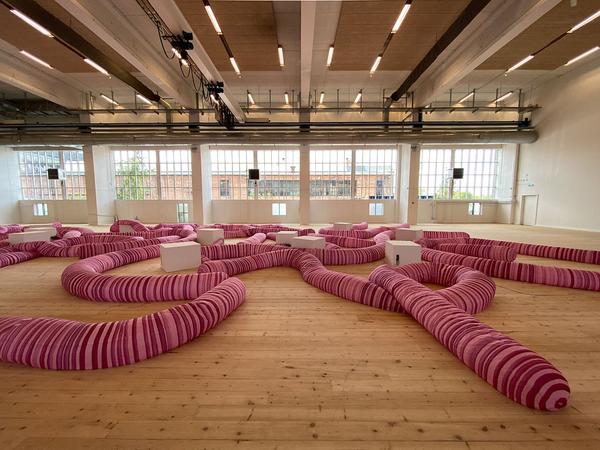 Copenhagen Contemporary: David Shrigley - Do Not Touch the Worms (25.6. - 30.12.2020) https://copenhagencontemporary.org/in-focus | Foto: eSeL
