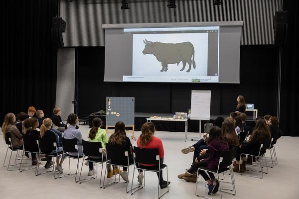 Universität für Angewandte Kunst / Die Angewandte: Fridays Forum (29.11.2019) https://www.dieangewandte.at/aktuell/aktuell_detail?artikel_id=1569926194167 | Foto: eSeL Foto: eSeL.at - Lorenz Seidler