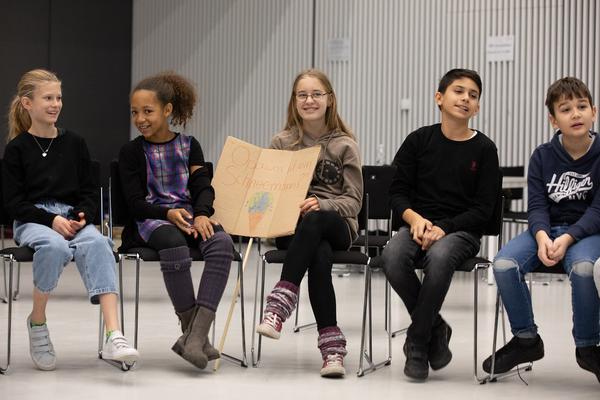 Universität für Angewandte Kunst / Die Angewandte: Fridays Forum (29.11.2019) https://www.dieangewandte.at/aktuell/aktuell_detail?artikel_id=1569926194167 | Foto: eSeL Foto: eSeL.at - Lorenz Seidler