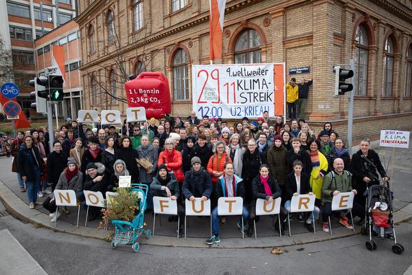 Universität für Angewandte Kunst / Die Angewandte  - Weltweiter Klimastreik (29.11.2019) Foto: eSeL Foto: eSeL.at - Lorenz Seidler