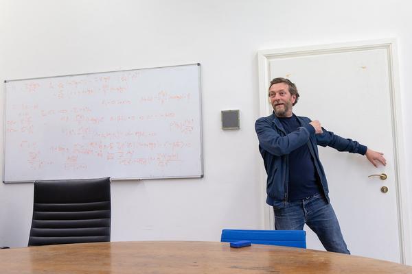 Complexity Science Hub: Wendelin Pressl - Bei Angst hilft Mathematik (21.2.2019 - 30.4.2019) https://esel.at/termin/101162 | Foto: eSeL Foto: eSeL.at - Lorenz Seidler