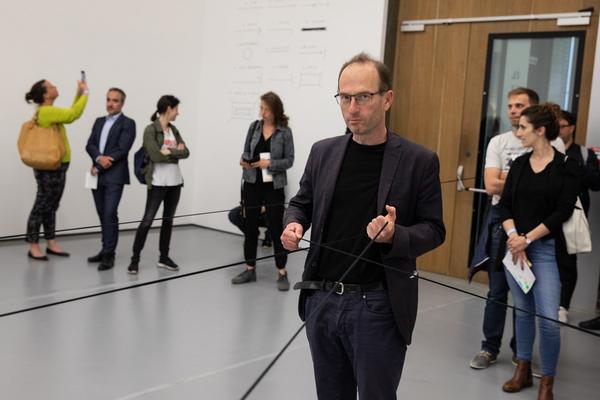 Karin Pauer & Aldo Giannotti "This is where we draw the line" @ donaufestival 2019 "New Territories" (Eröffnungstag, 26.4.2019) https://esel.at/termin/101192 | Foto: eSeL Foto: eSeL.at - Lorenz Seidler
