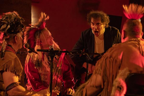 Yonatan Gat & The Eastern Medicine Singers @ donaufestival 2019 "New Territories" (Eröffnungstag, 26.4.2019, Minoritenkirche) https://esel.at/termin/101192 | Foto: eSeL Foto: eSeL.at - Lorenz Seidler