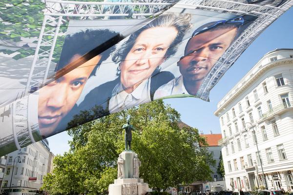 KOER: Ein Denkmal für Ute Bock? - Ines Hochgerner & Peter Fritzenwallner (26.4. - 20.5.2019, Dr.-Karl-Lueger-Platz) https://esel.at/termin/101092 | Foto: eSeL Foto: eSeL.at - Lorenz Seidler