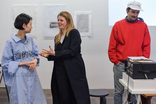 das weisse haus: Finissage "Parallax Trading" (18.5.2019)  https://w.dasweissehaus.at |  Foto: http://eSeL.at - Joanna Pianka Foto: eSeL.at - Joanna Pianka