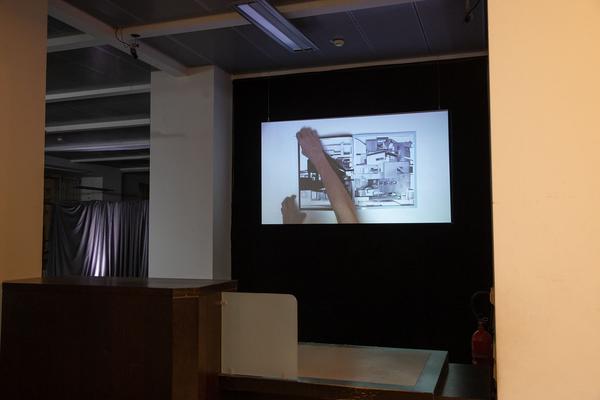 FOTO WIEN: Urbane Zonen/ Zones Urbaines (Festivalzentrale, 20.3. - 6.4.2019) https://fotowien.at/de/programme-2019/aktuelles-programm/urbane-zonen-zones-urbaines | Foto: eSeL Foto: eSeL.at - Lorenz Seidler