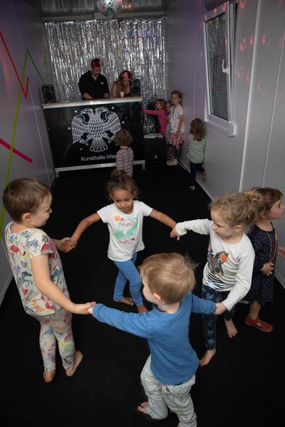MuseumsQuartier: KinderKulturParcours Ich mag laut! - Die Kinderdisko (Kunsthalle Wien, 15.6.2018) https://www.mqw.at/programm/kinderkulturparcours | Foto: eSeL Foto: eSeL.at - Lorenz Seidler