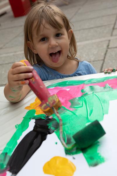 MuseumsQuartier: Zauber Farben Malstation - KinderKulturParcours (16.6.2018) https://www.mqw.at/programm/kinderkulturparcours | Foto: eSeL Foto: eSeL.at - Lorenz Seidler