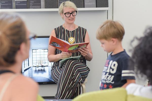 MuseumsQuartier: Wir verreisen im Kopf, Vorleseprogramm (Architekturzentrum Wien, 17.6.2018) https://www.mqw.at/programm/kinderkulturparcours | Foto: eSeL.at - Joanna Pianka Foto: eSeL.at - Joanna Pianka